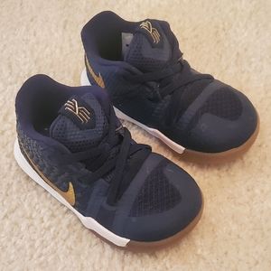 Navy Kyrie 3 Slip On